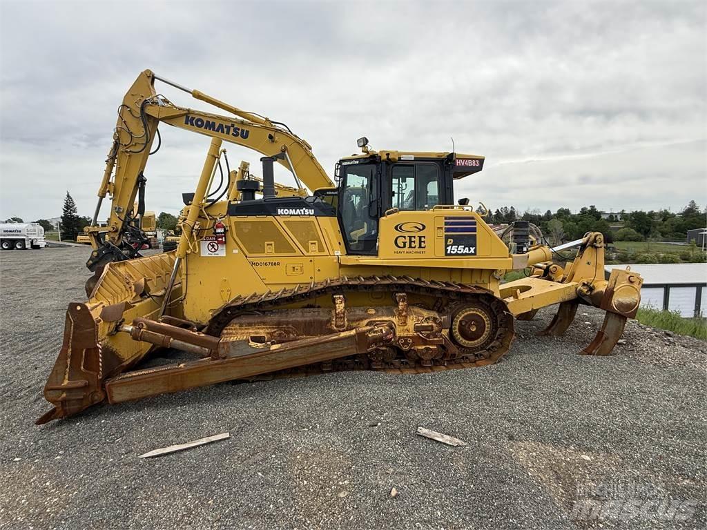 Komatsu D155AX-8 Buldooserid
