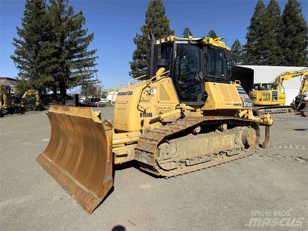 Komatsu D61EXi-24 Buldooserid