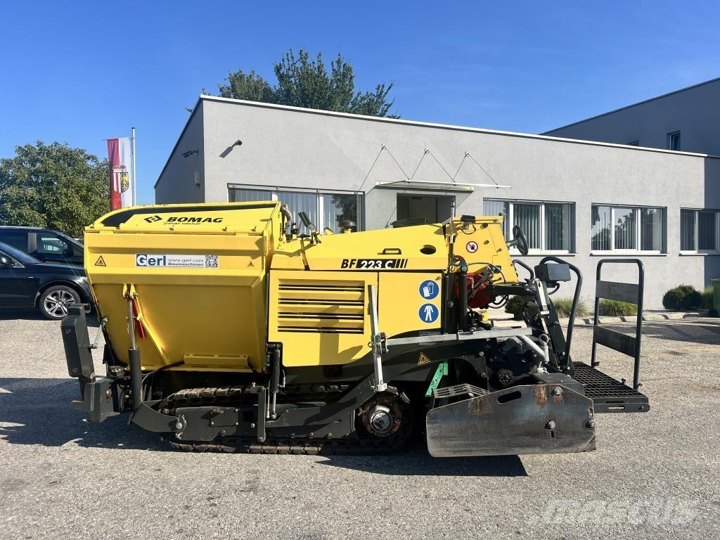 Bomag BF 223 C Asfaldilaoturid