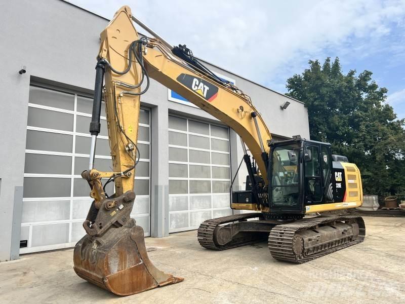 CAT 320 EL Roomikekskavaatorid