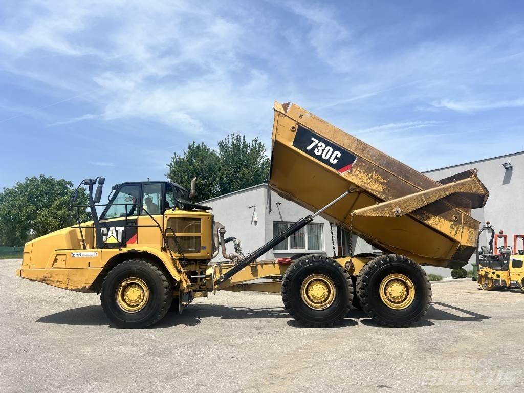 CAT 730 C Liigendraamiga pinnaseveokid