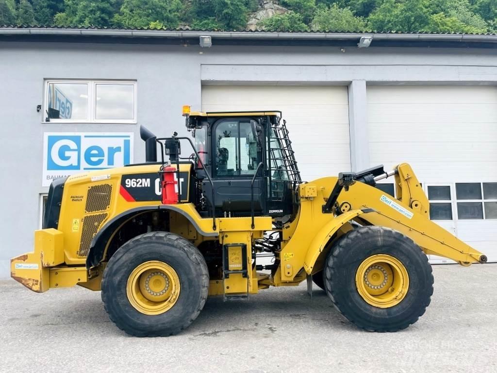 CAT 962M Rataslaadurid