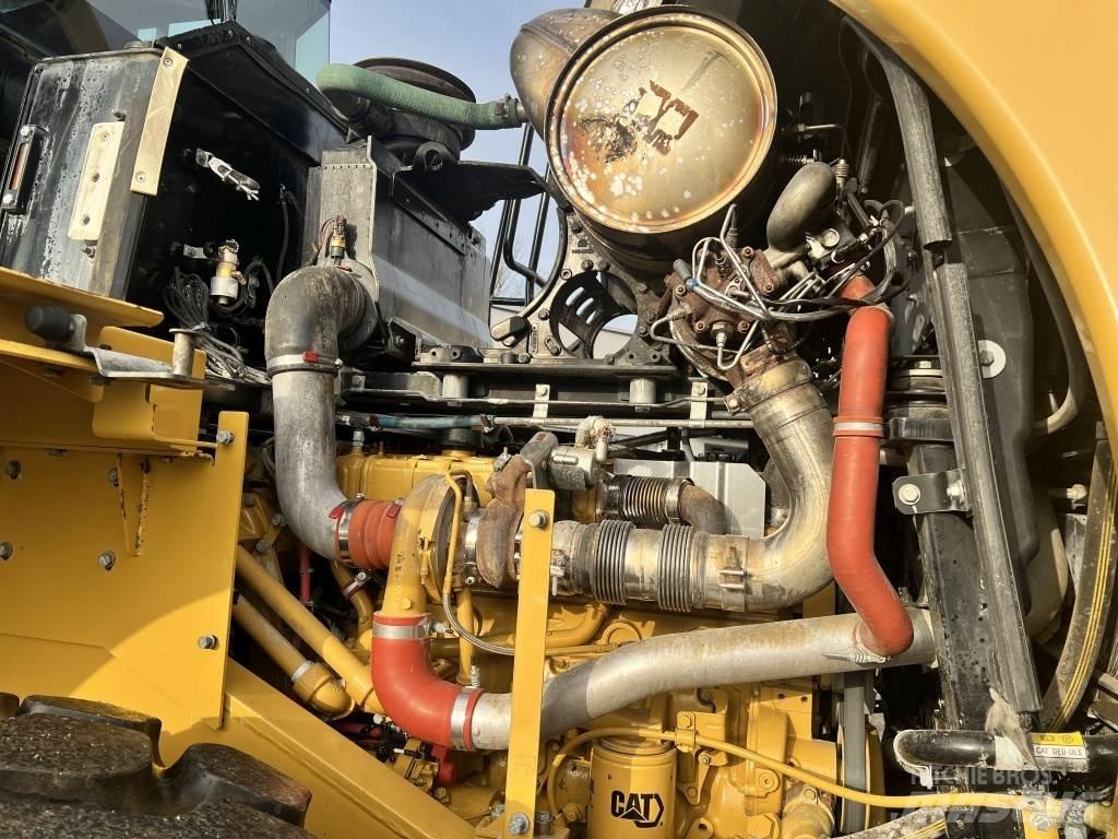 CAT 972 K Rataslaadurid