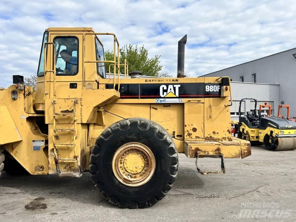 CAT 980 F Rataslaadurid