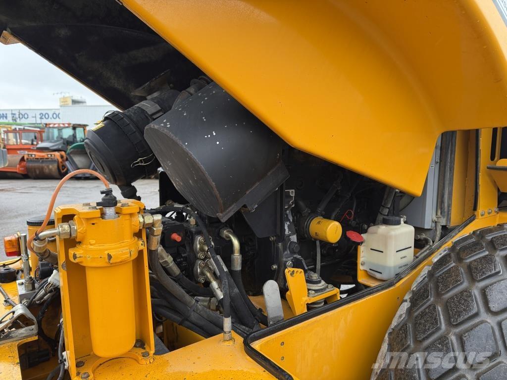 JCB Vibromax VM 75 D Ühe trumliga rullid
