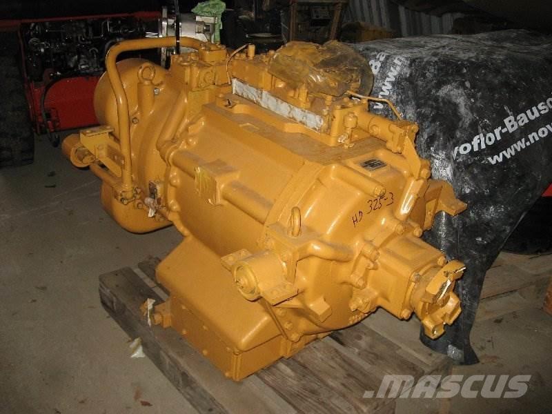 Komatsu HD325-3 Getriebe Muud osad