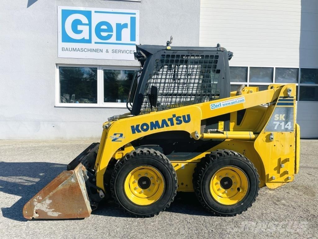 Komatsu SK714 Kompaktlaadurid