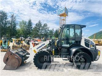 Komatsu WA100M-7 Rataslaadurid
