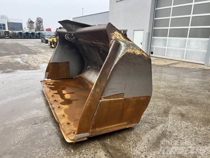 Liebherr Schaufel L 574 Rataslaadurid