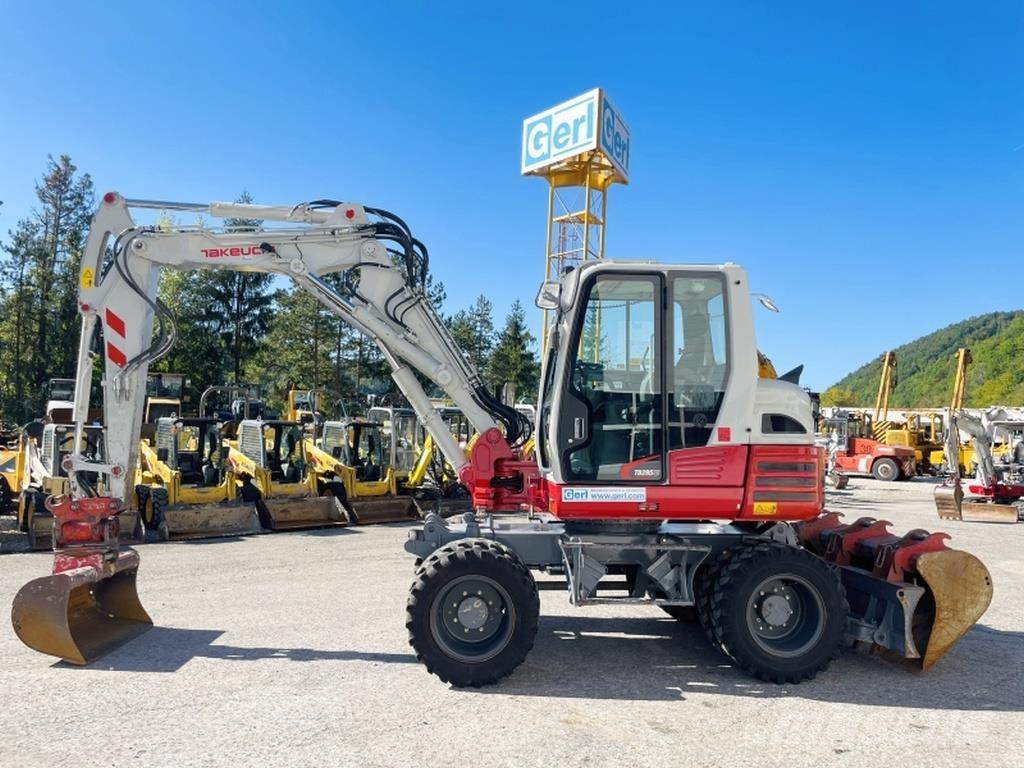 Takeuchi TB295W Ratasekskavaatorid