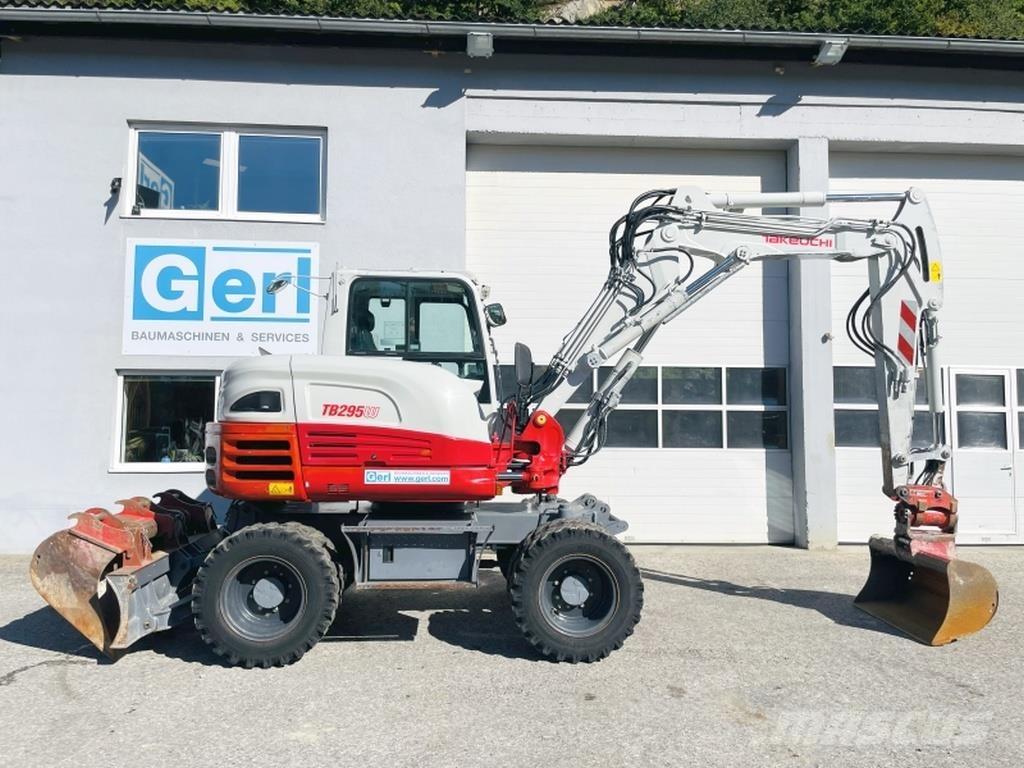 Takeuchi TB295W Ratasekskavaatorid