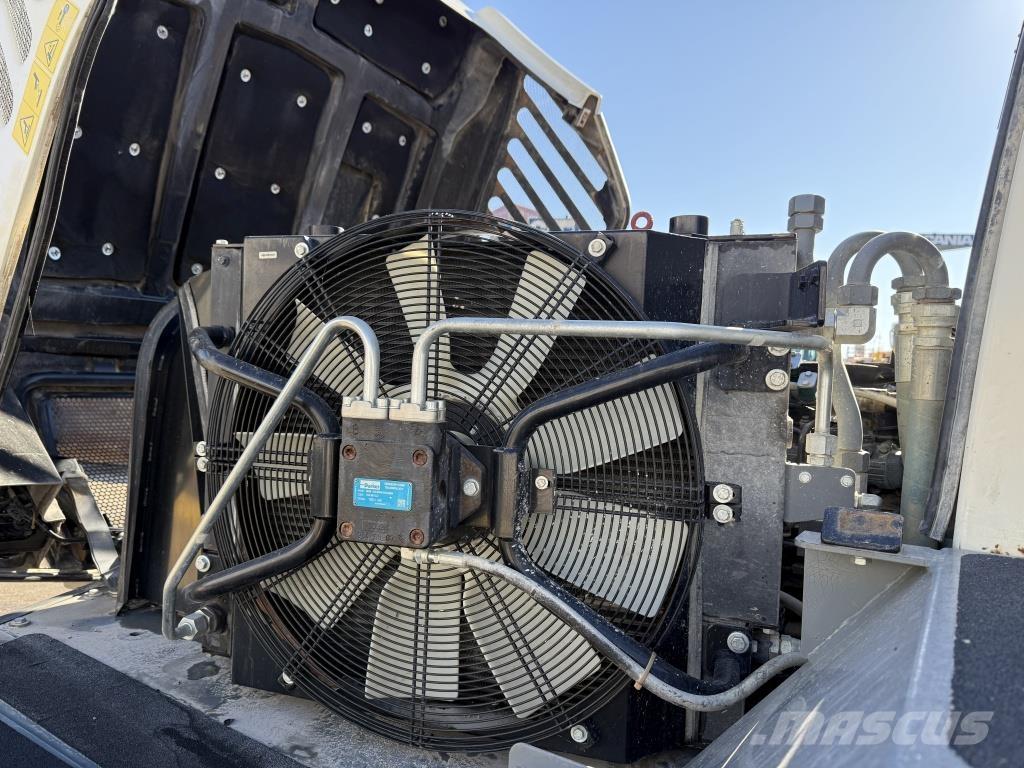 Terex TA 300 Liigendraamiga pinnaseveokid