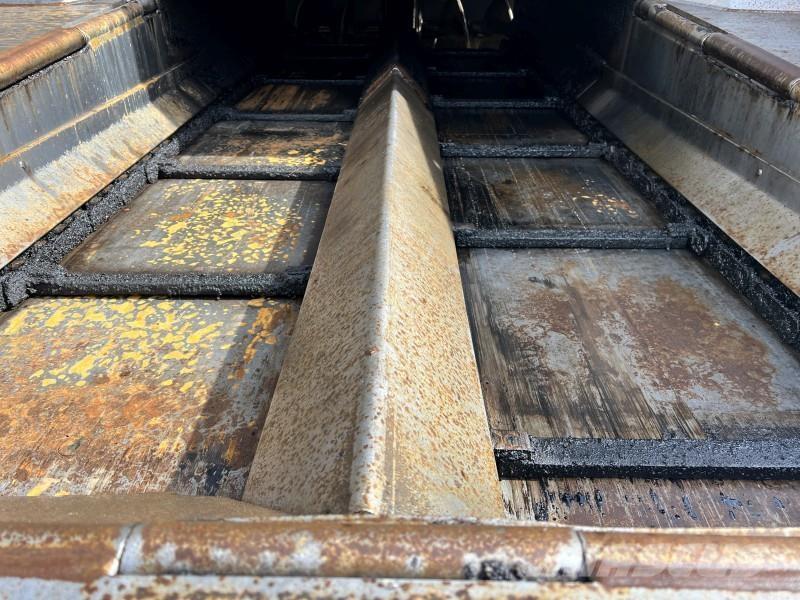  Volvo-ABG 6870 Asfaldilaoturid