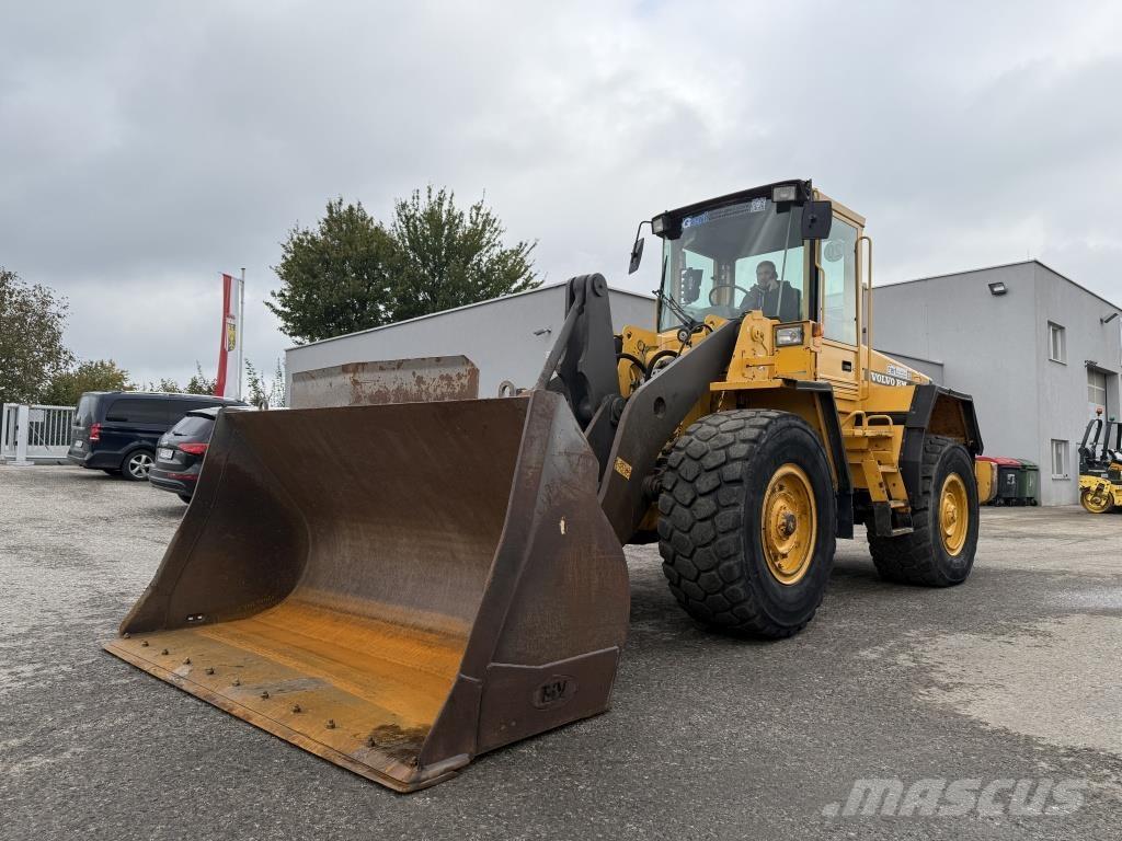Volvo L 90 C Rataslaadurid