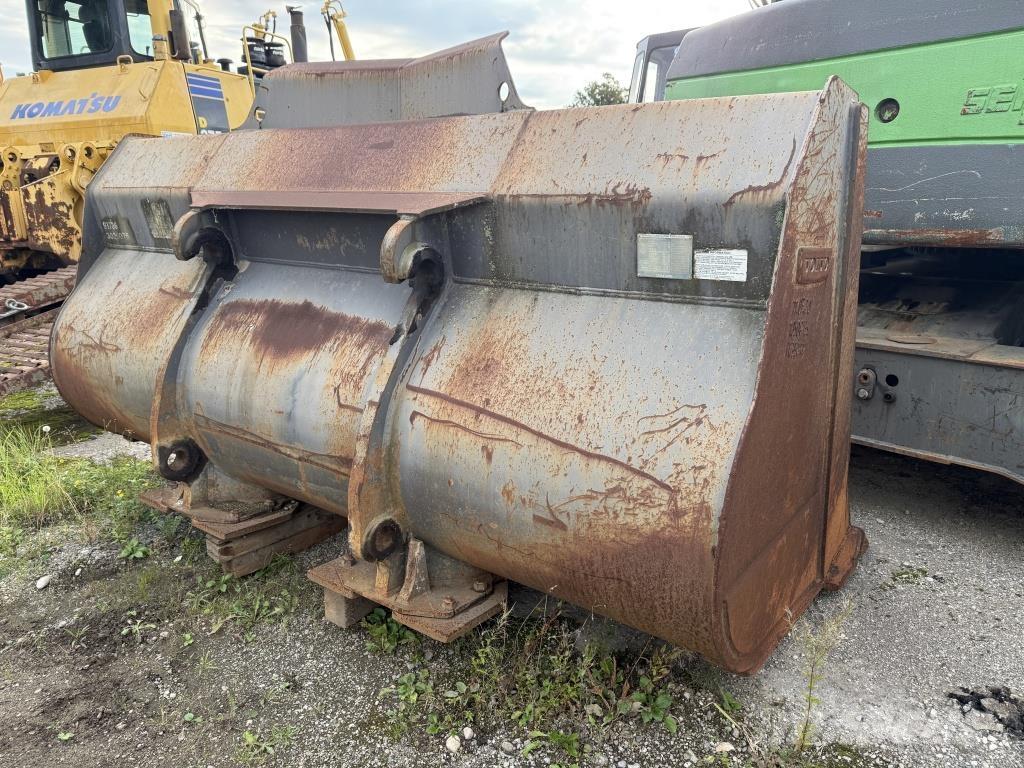 Volvo Schaufel 4,2 m³ Rataslaadurid