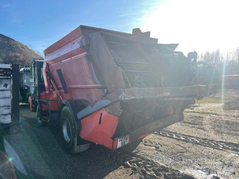 Kuhn SP 14 Söödajagajad/mikserid