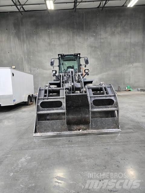 Doosan DL250-7 Rataslaadurid