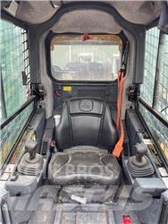 John Deere 325G Kompaktlaadurid