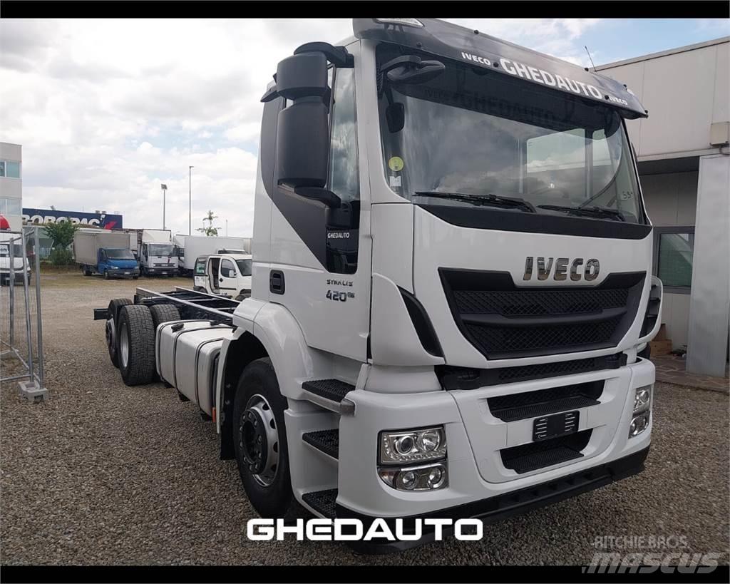 Iveco AT260S40Y/PS Furgoonautod