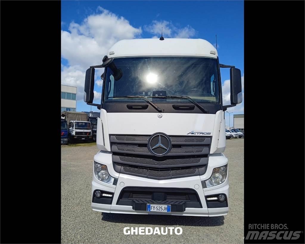 Mercedes-Benz ACTROS Furgoonautod