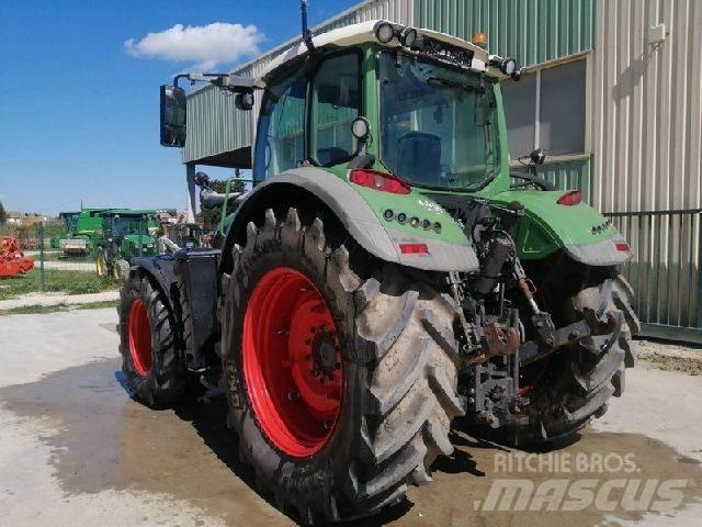 Fendt 718 VARIO Traktorid