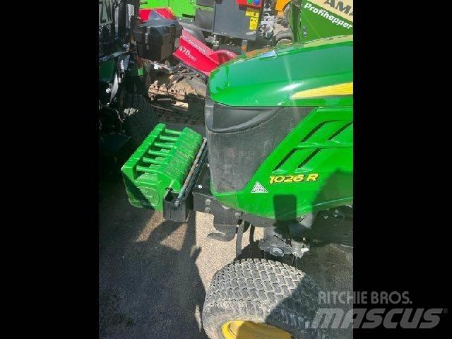 John Deere 1026R Muu kommunaaltehnika