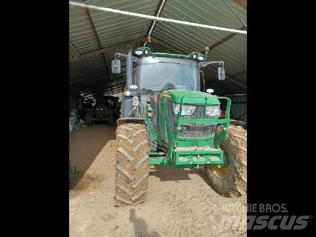 John Deere 6110R Traktorid