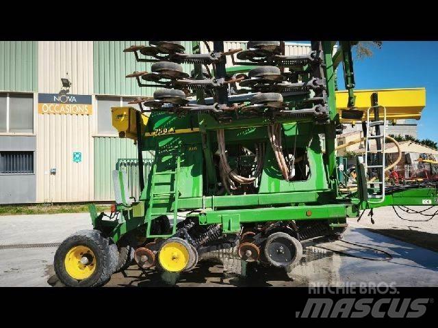 John Deere 750A Muud külvimasinad ja tarvikud