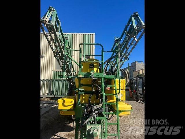 John Deere 824 SE Haagispritsid