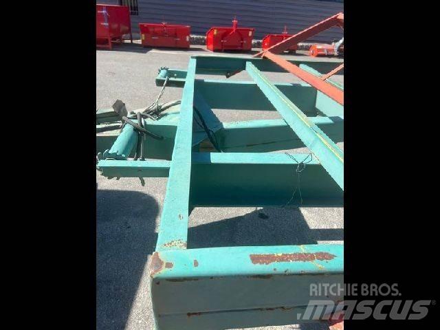  Lambert PF6 Muud haagised