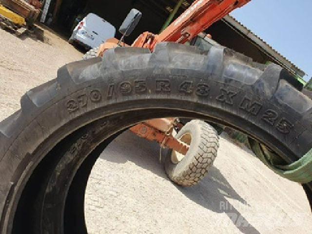 Michelin XM 25 Muud põllumajandusmasinad