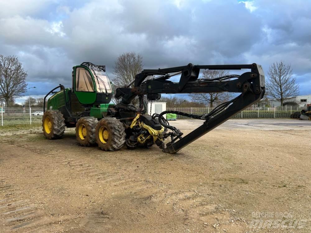 John Deere 1270E Langetustraktorid