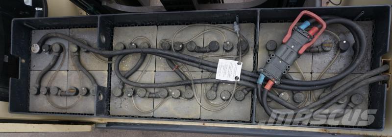 Hubtex S40E Külglaadurid