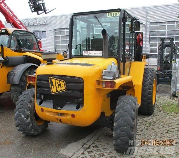 JCB 940-4 Maastikutõstukid