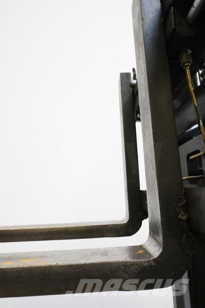 Linde E 10 334 Kahveltõstukid - muud