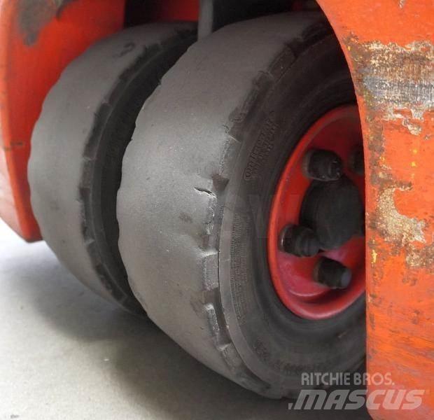 Linde E 15 386 Kahveltõstukid - muud