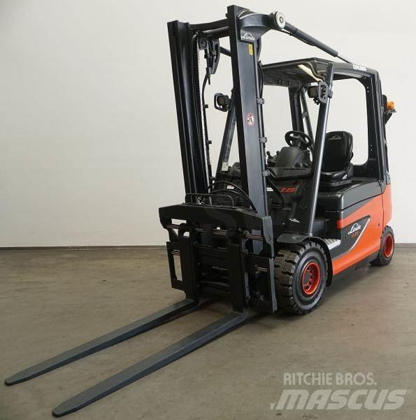 Linde E 25 387 Kahveltõstukid - muud