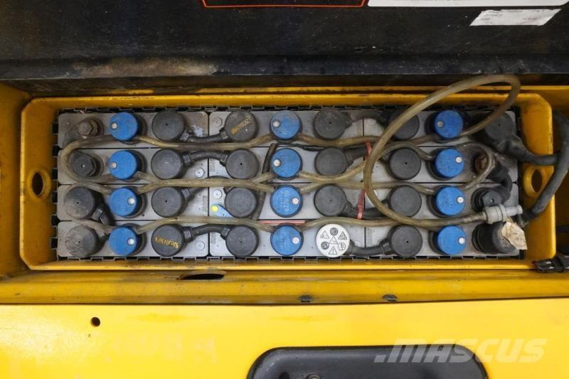 Yale MS12AC Platvormiga virnastajad