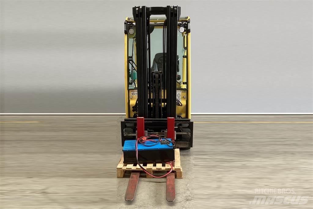 Hyster J1.6XN Elektritõstukid