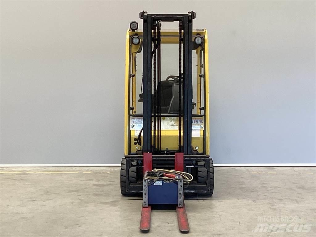 Hyster J2.0XMT Elektritõstukid