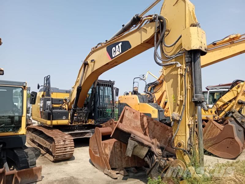 CAT 320EL Roomikekskavaatorid