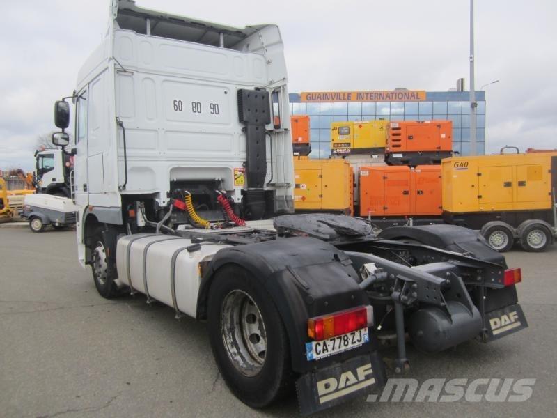 DAF XF105 460 Sadulveokid