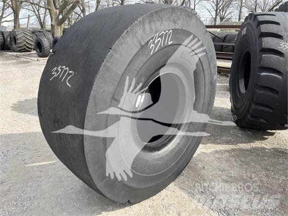 BKT 29.5R29 Rehvid, rattad ja veljed