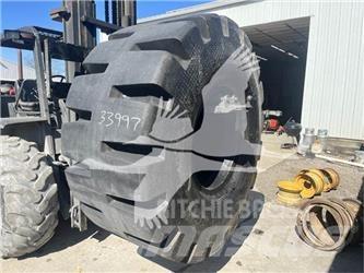 BKT 35/65X33 Rehvid, rattad ja veljed