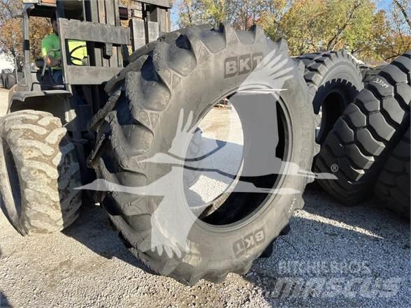 BKT 710/70R42 Muu