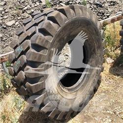  CAMSO 20.5X25 Rehvid, rattad ja veljed