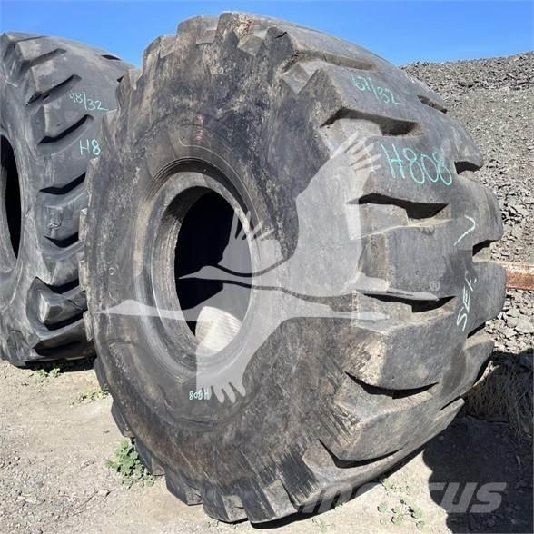  TIRON 29.5X25 Rehvid, rattad ja veljed