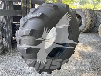 Titan 19.5L24 Rehvid, rattad ja veljed