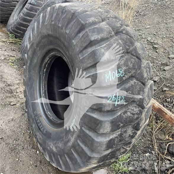Titan 23.5x25 Rehvid, rattad ja veljed