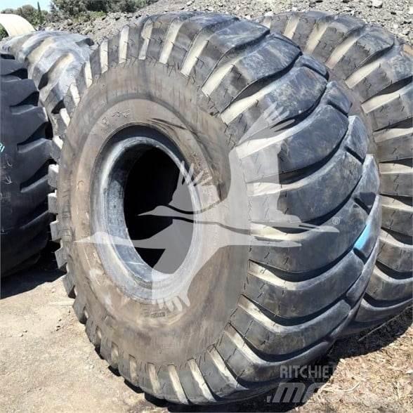 Titan 29.5x25 Rehvid, rattad ja veljed